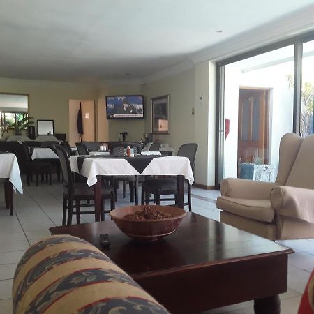 King'S Tide Guesthouse Port Elizabeth Buitenkant foto