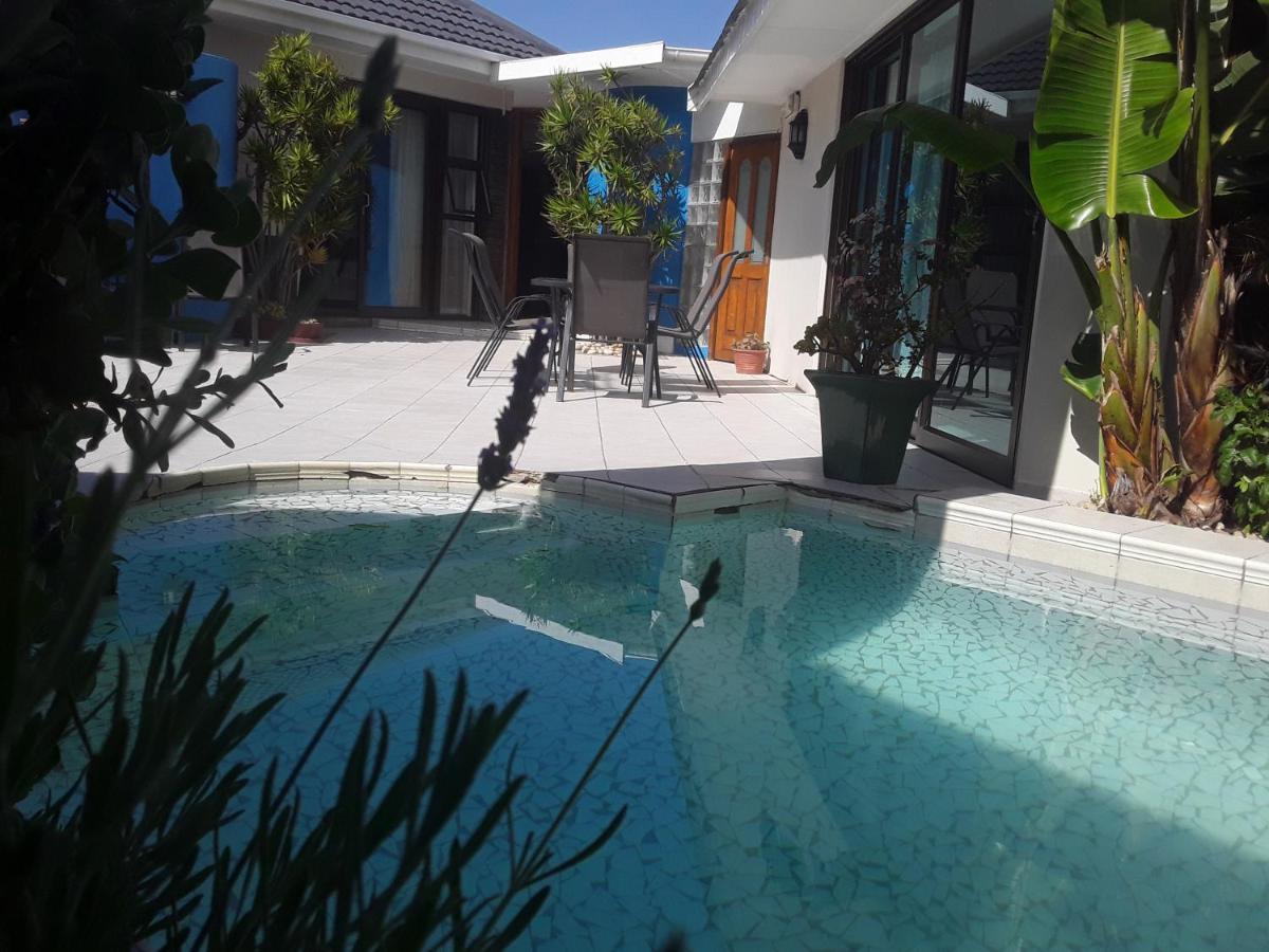King'S Tide Guesthouse Port Elizabeth Buitenkant foto